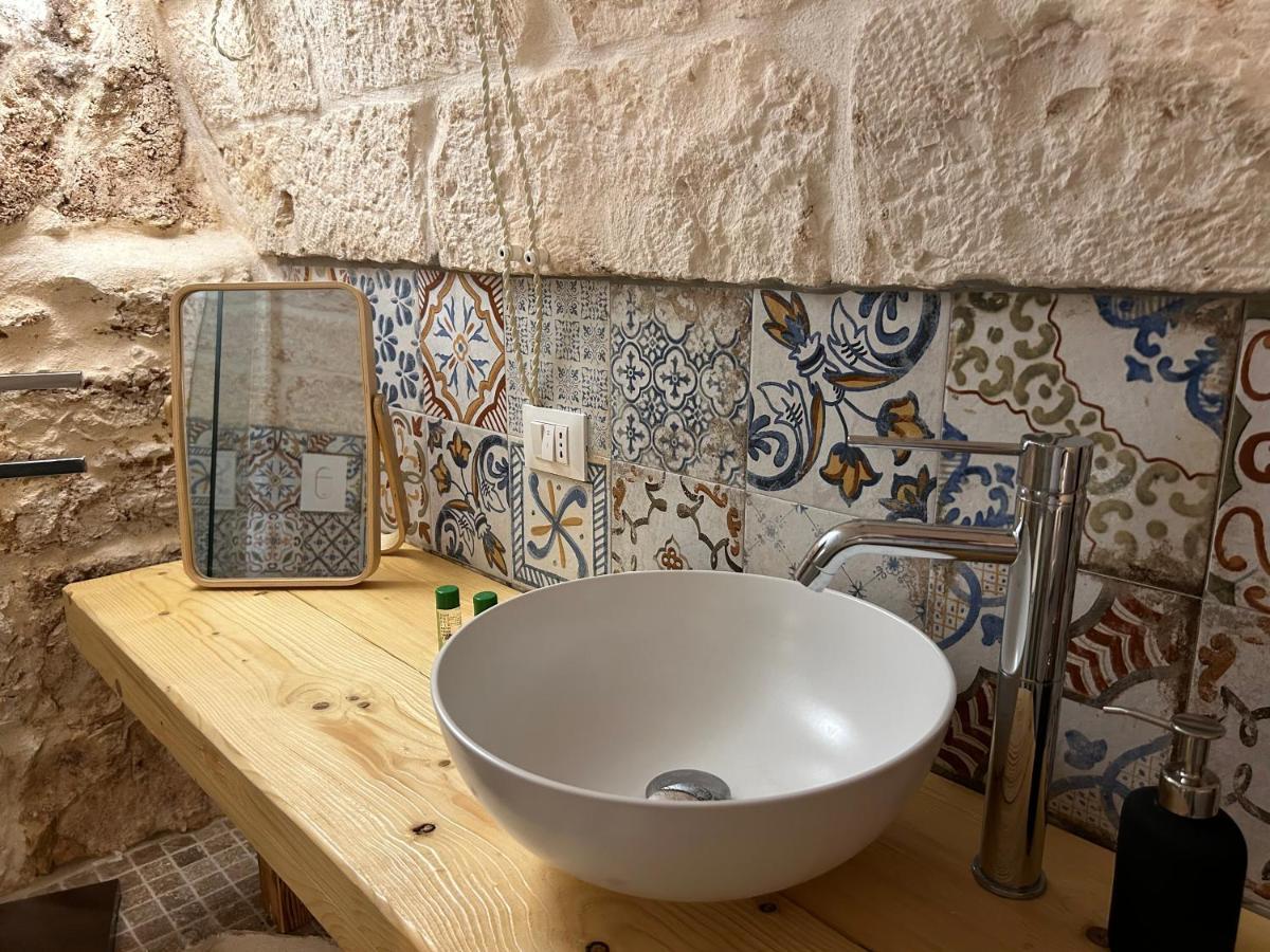 Dimora Grimaldi Bed and Breakfast Ostuni Buitenkant foto