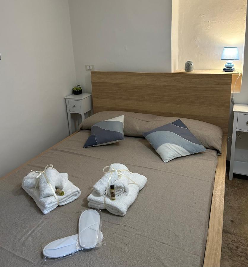 Dimora Grimaldi Bed and Breakfast Ostuni Buitenkant foto