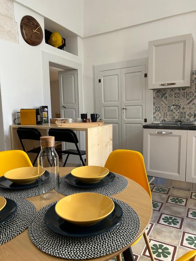 Dimora Grimaldi Bed and Breakfast Ostuni Buitenkant foto